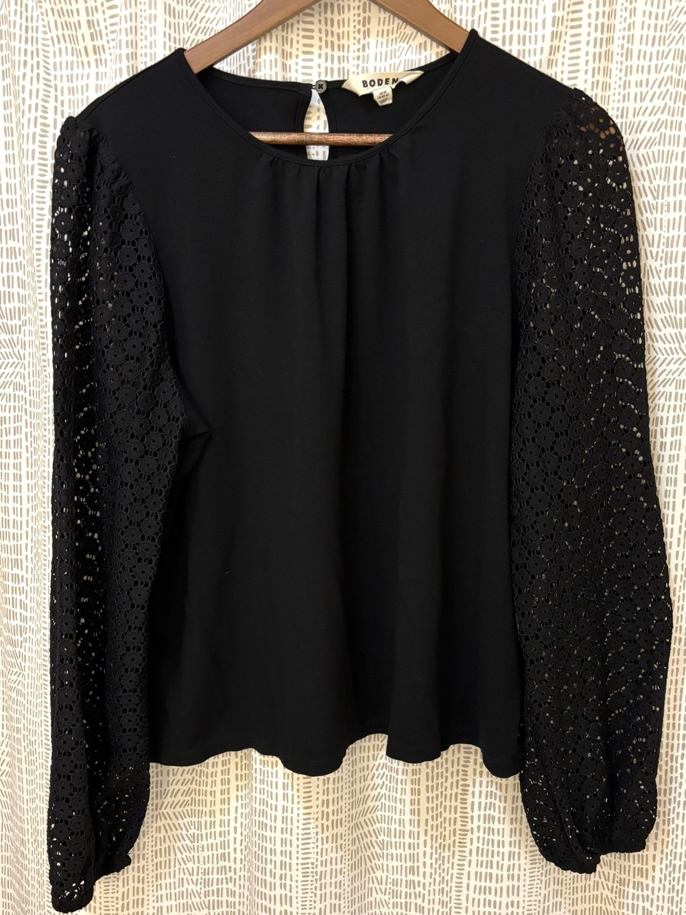 Boden lace sleeve top